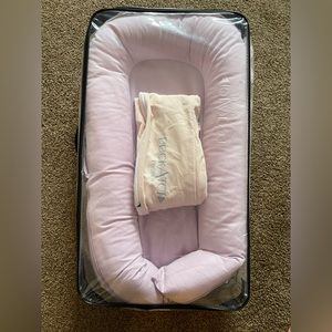 Dock A Tot Deluxe + with TWO covers!